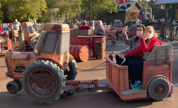 DisneyParkTractor